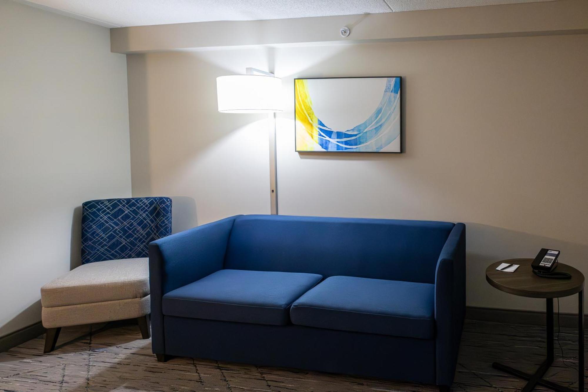 Holiday Inn Express Hotel & Suites Brockville By Ihg Exterior foto